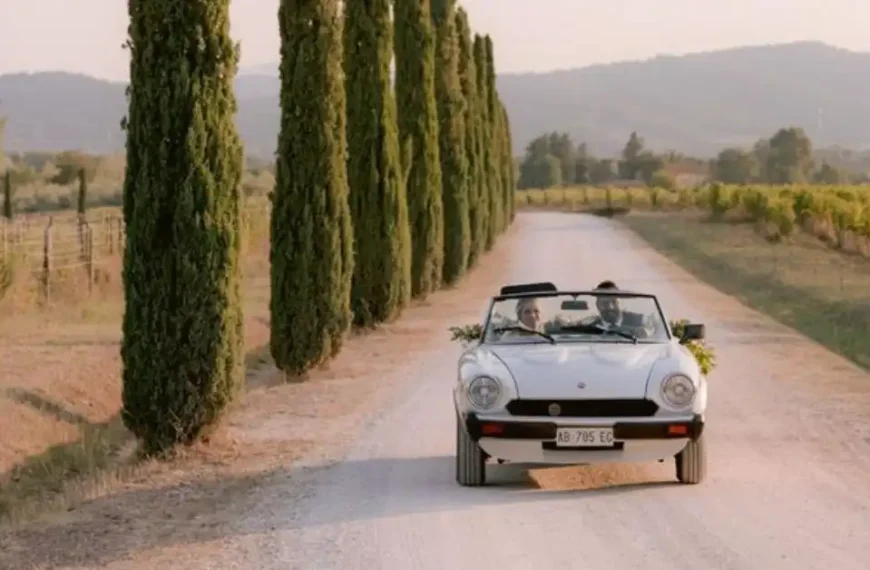 Front Page 23 By stylemepretty.com