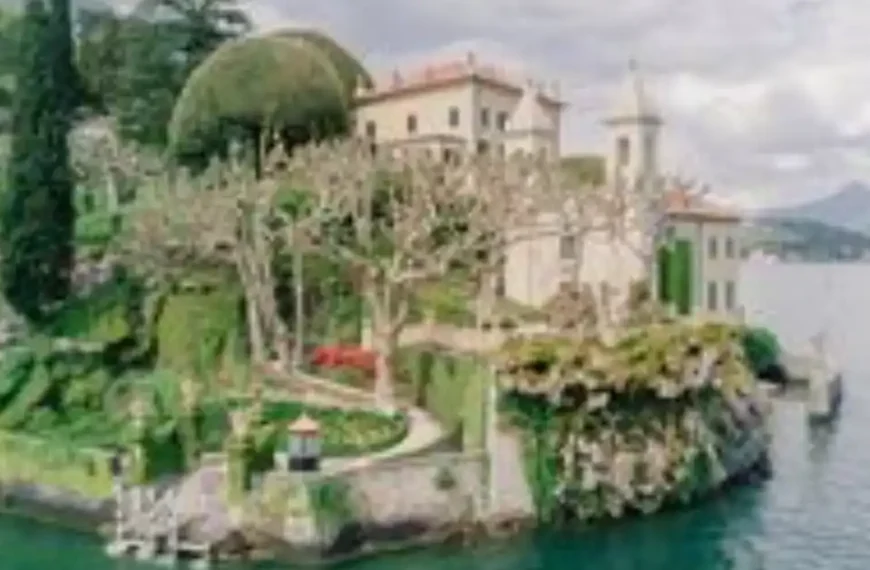 Front Page 21 By stylemepretty.com